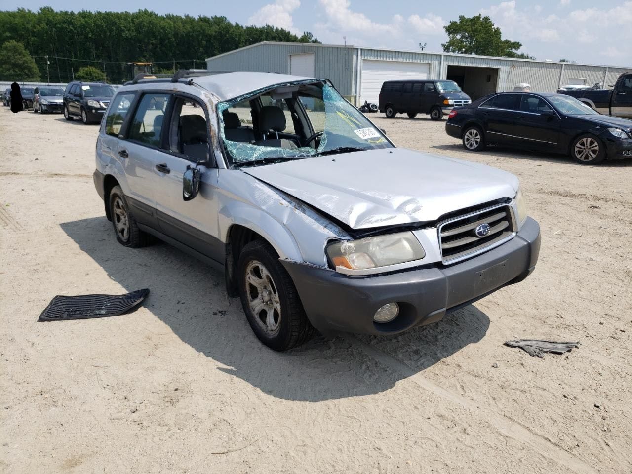 main view of JF1SG63604H757209 Subaru Forester 2004