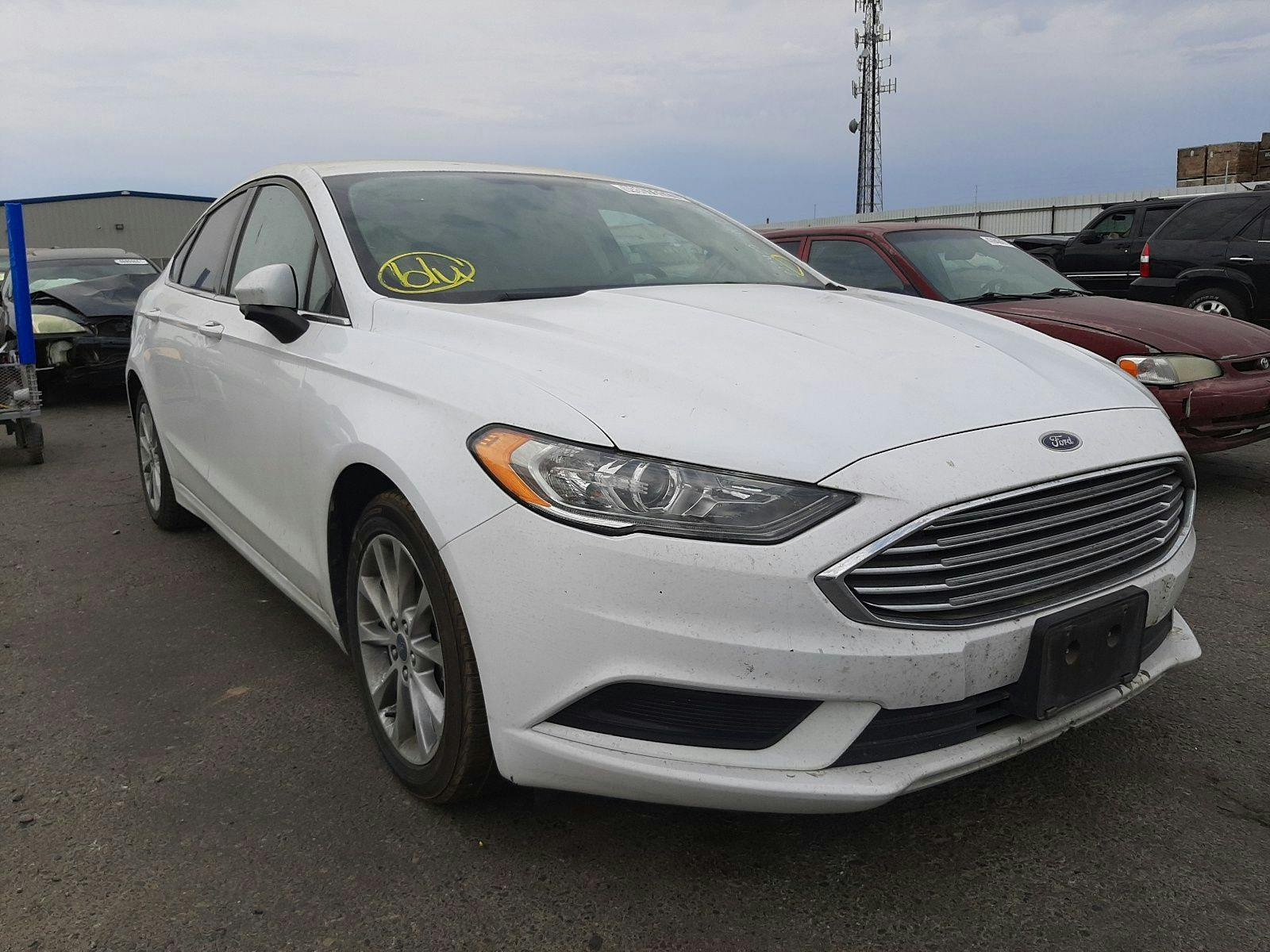 main view of 3FA6P0HD2HR222425 Ford Fusion 2017