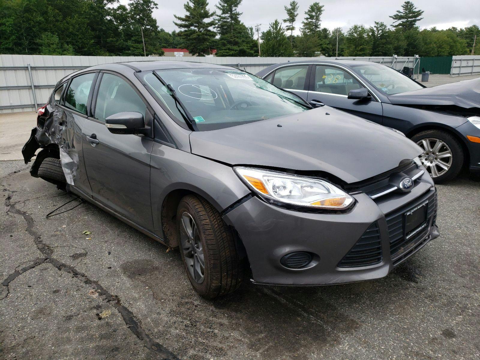 main view of 1FADP3K23DL160509 Ford Focus 2013