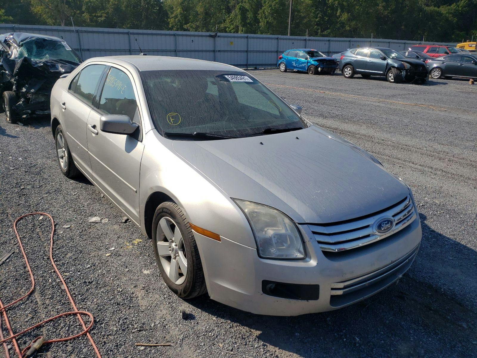 main view of 3FAHP07Z97R245611 Ford Fusion 2007