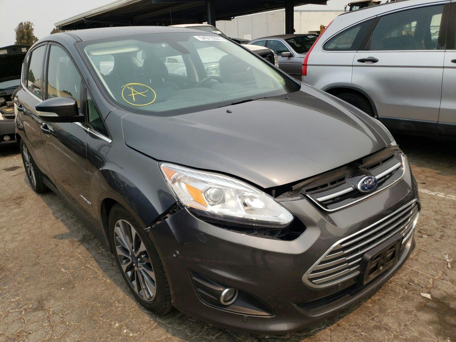 main view of 1FADP5DU4HL116860 Ford C-Max 2017