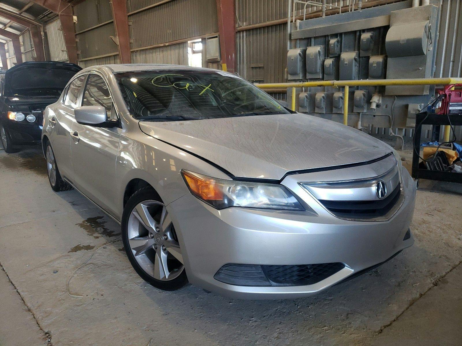 main view of 19VDE1F37EE011918 Acura 2014