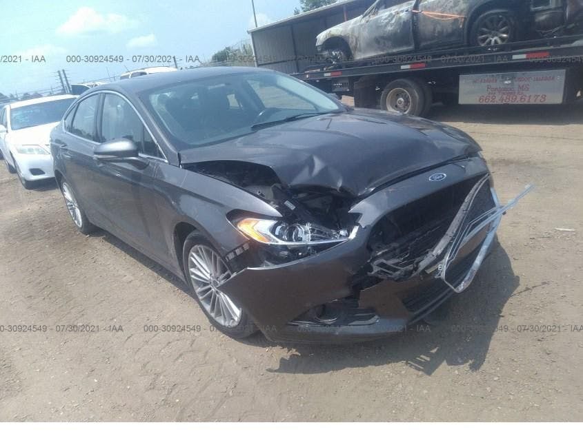 main view of 3FA6P0HD5GR110152 Ford Fusion 2016