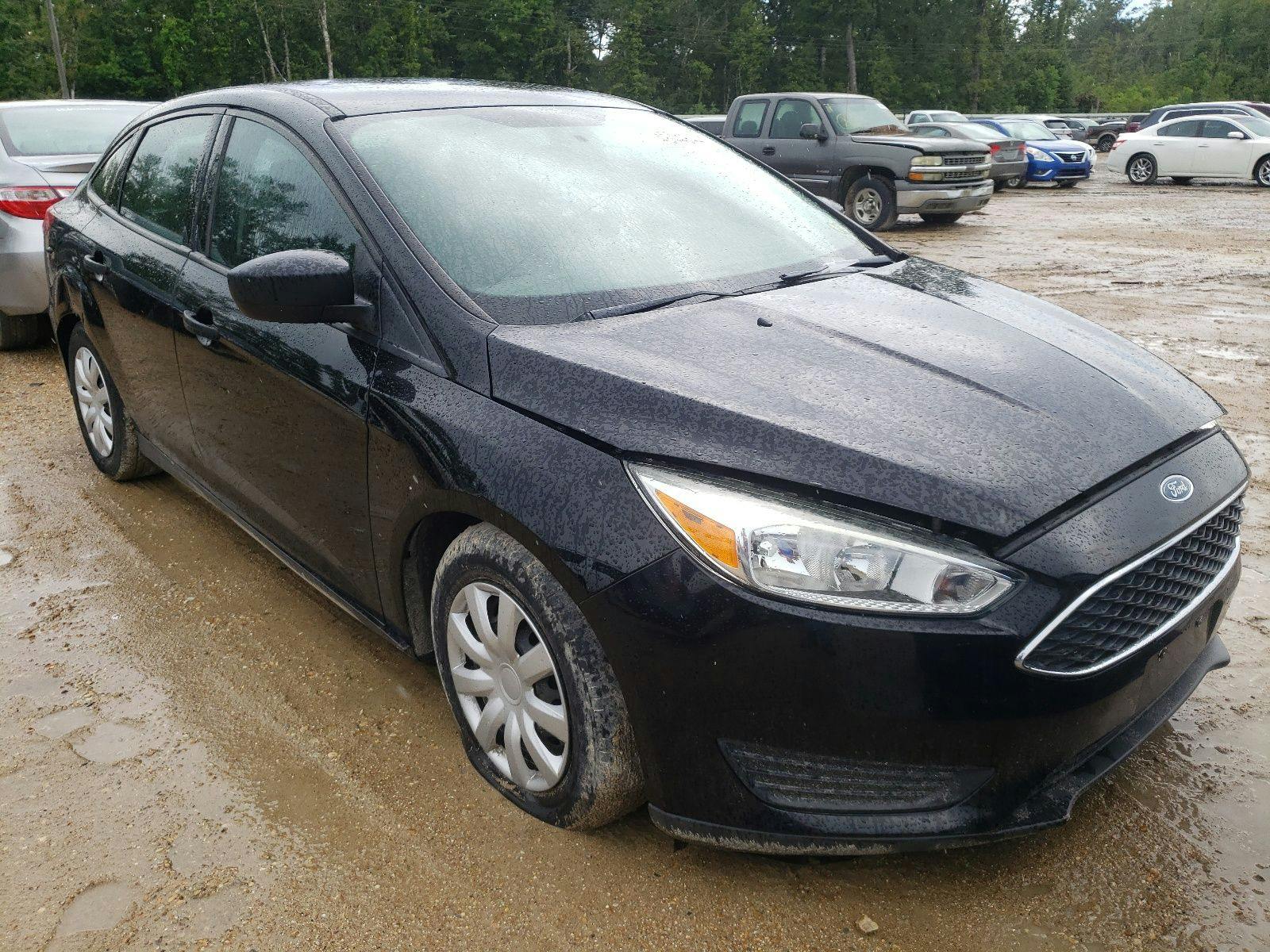 main view of 1FADP3E27GL397259 Ford Focus 2016