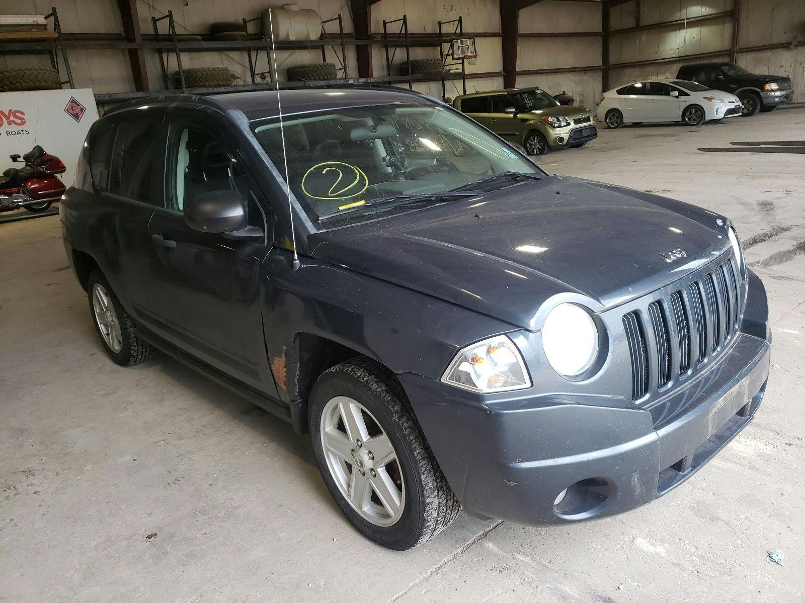 main view of 1J8FT470X8D734463 Jeep Compass 2008